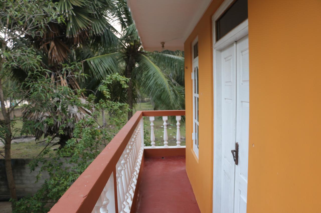 El Shaddai Hotel Mannar Buitenkant foto
