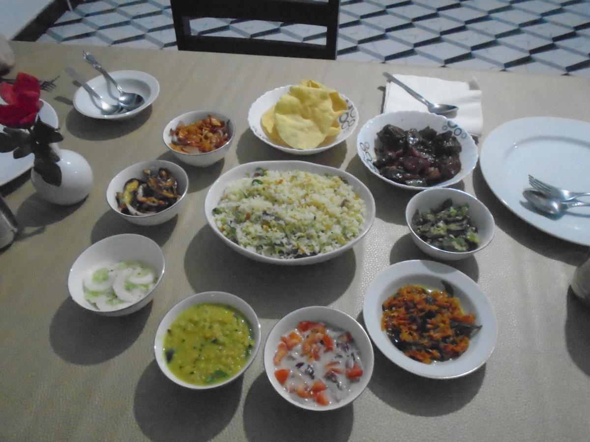 El Shaddai Hotel Mannar Buitenkant foto